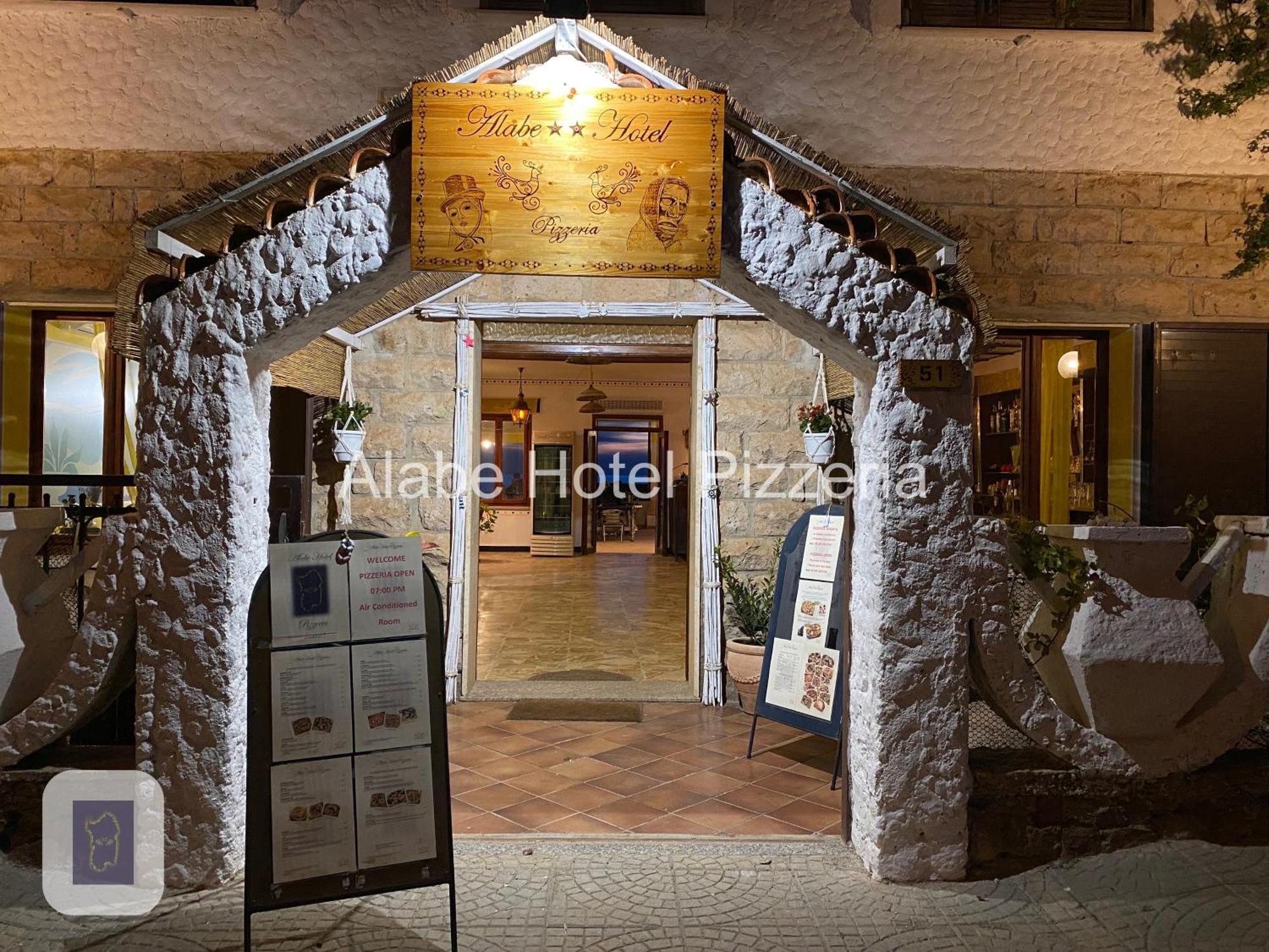 Alabe Hotel Tresnuraghes Buitenkant foto
